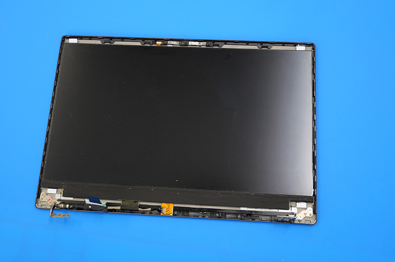 動画！dynabook G83/HR G83/HS G83/HU G83/HV シリーズの液晶パネルの